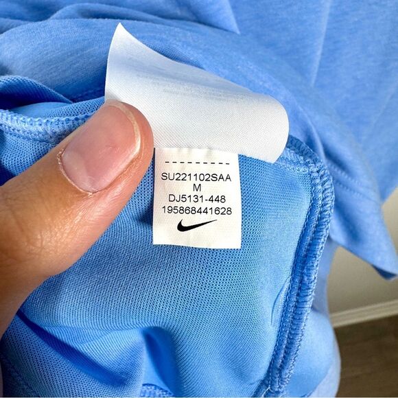 Nike Dri-Fit Womens Size Medium Blue San Diego Volleyball Quarter-Zip Sweatshirt - Picture 7 of 9